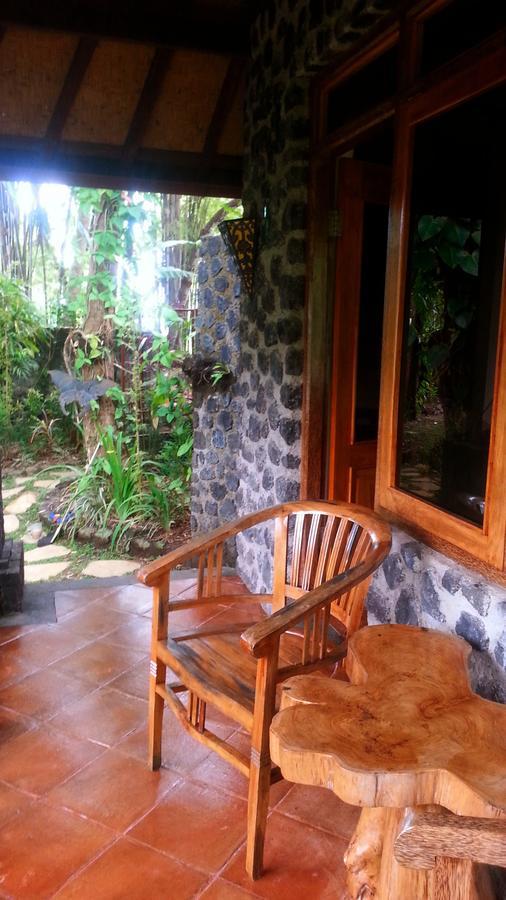 Pondok Manis Homestay Singaraja Buitenkant foto