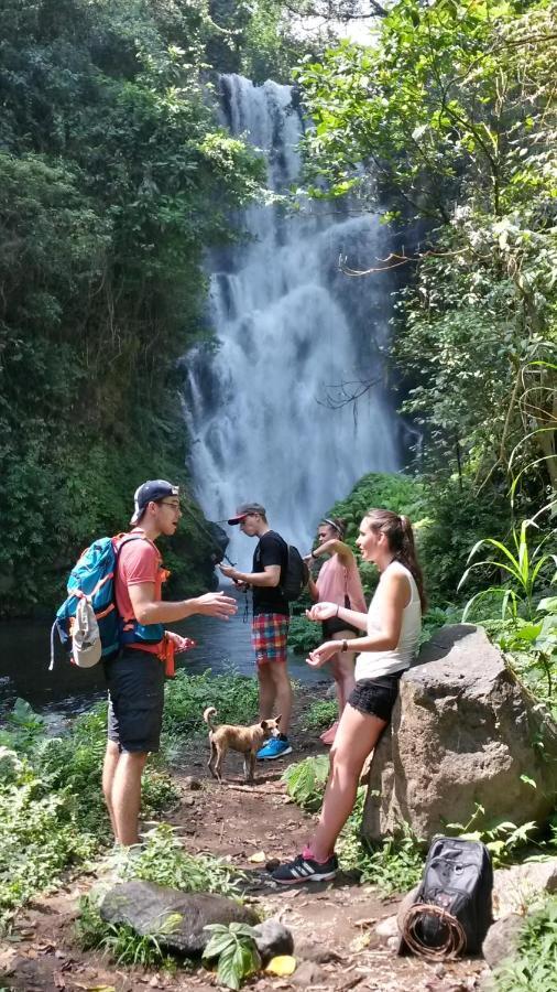 Pondok Manis Homestay Singaraja Buitenkant foto