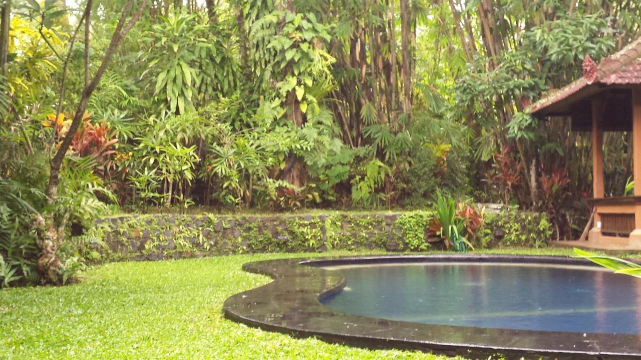 Pondok Manis Homestay Singaraja Buitenkant foto